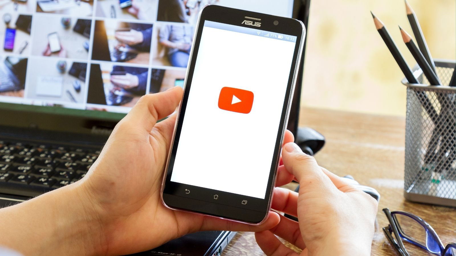 YouTube clamps down on ad blocker third-party apps