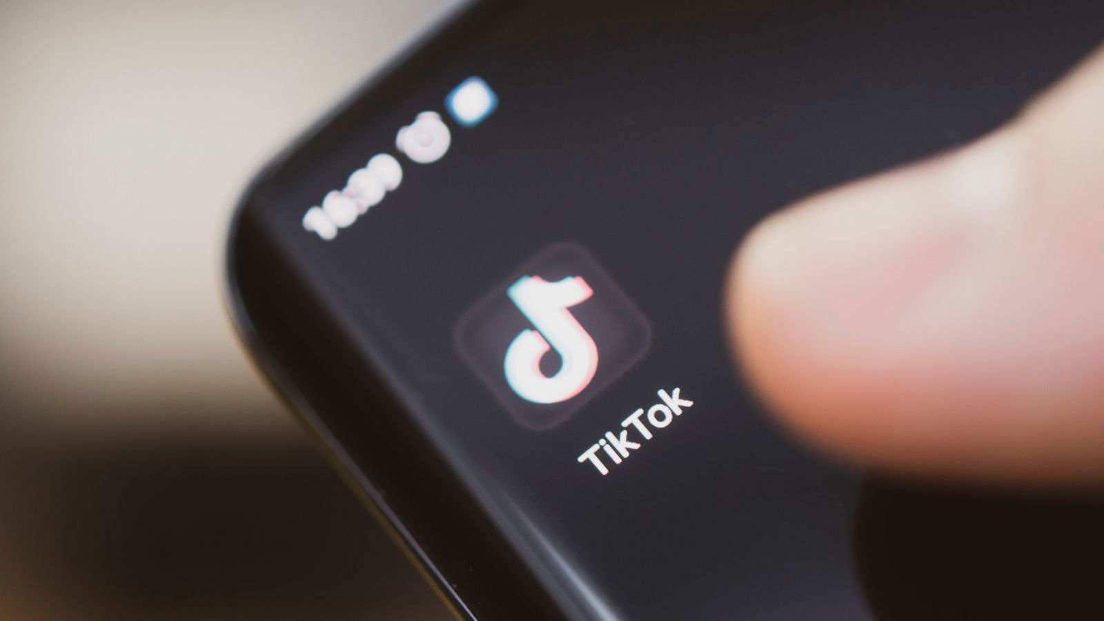 TikTok rolls out Messaging Ads in APAC
