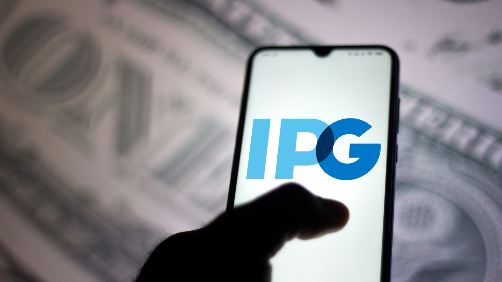 IPG cuts 800 employees, APAC revenue dips